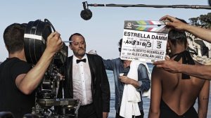 Aquest any repetim un curt per a la campanya Mediterraniament d Estrella Damm que cada any desperta gran interes En aquesta ocasio comptem amb Jean Reno com a protagonista